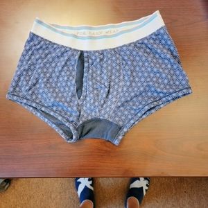 Mack Weldon trunks - men's small